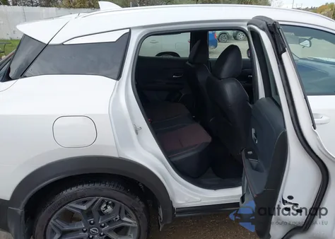 2025 Nissan Kicks Sr Intelligent Awd from USA, damaged, VIN 3N8AP6DB4SL327803